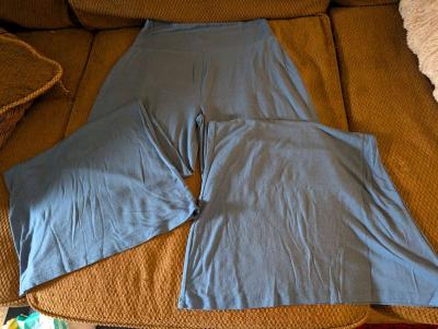 Blue and green largelegged pants - Thumbnail 2