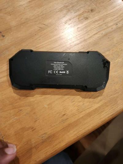 Bluetooth mini Keyboard - Thumbnail 2