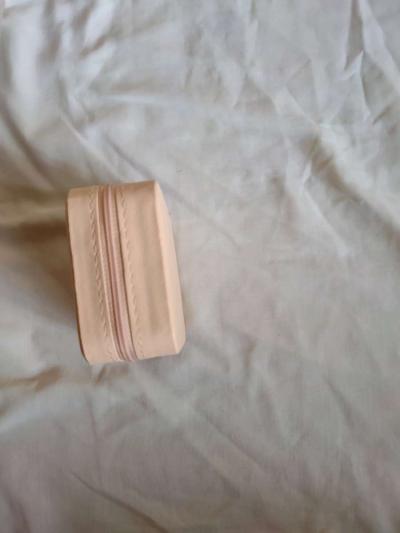 Pink traveling jewelry box - Thumbnail 3