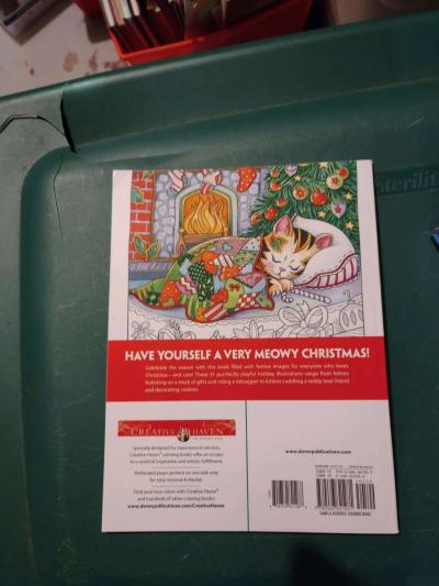 Christmas cats coloring book - Thumbnail 3