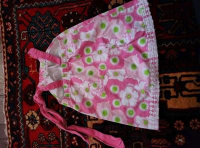 Girl pink dress with green accents - Thumbnail 2