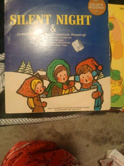 kids records i believe to be from the 1950s golden records - Thumbnail 3