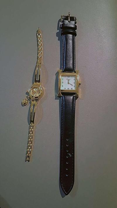 two elegant design watches for women - Thumbnail 1