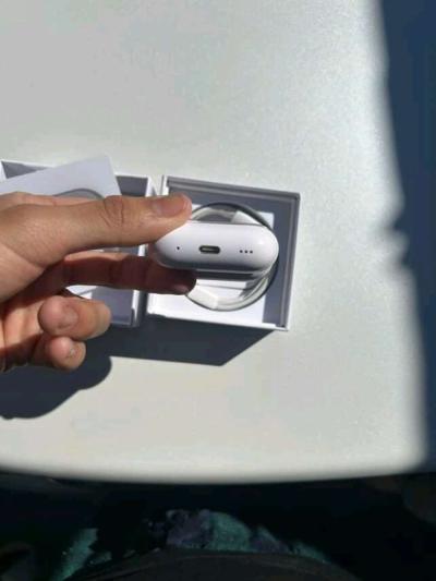 Airpods pro - Thumbnail 6