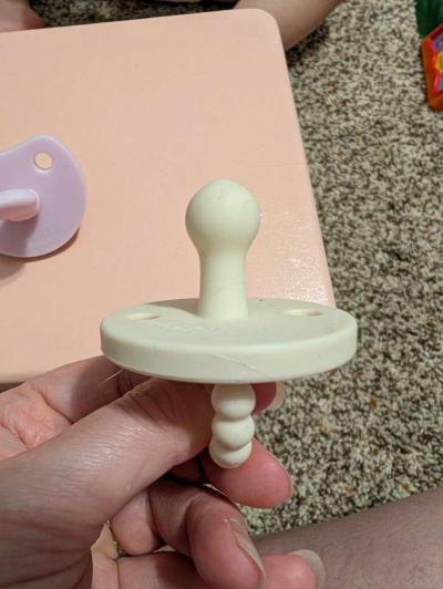 5 Cutie Pat Pacifiers and a teether - Thumbnail 6