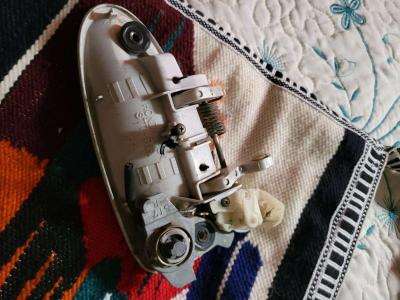 95 2000 Acura integra Passenger doorHandle - Thumbnail 6