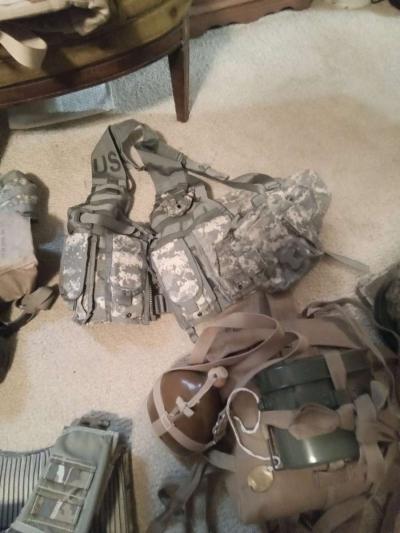 Huge Lot New Military Items  Ballistic helmet vest gas mask - Thumbnail 4