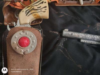 vintage toy cap guns with holster - Thumbnail 5