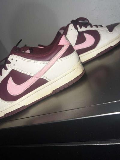 valentines dunks - Thumbnail 3