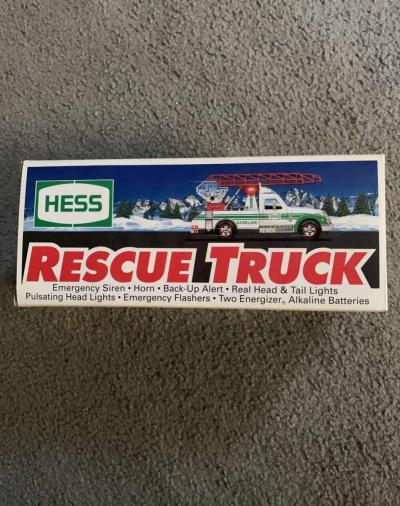 1994 HESS RESCUE TRUCK wlights  sound openbox see details be - Thumbnail 6