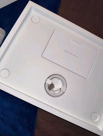 brand new 2024 MacBook air m3 15inch - Thumbnail 6