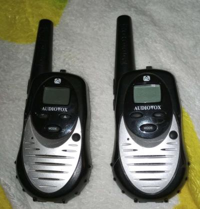 audiovox two way walkie talkies