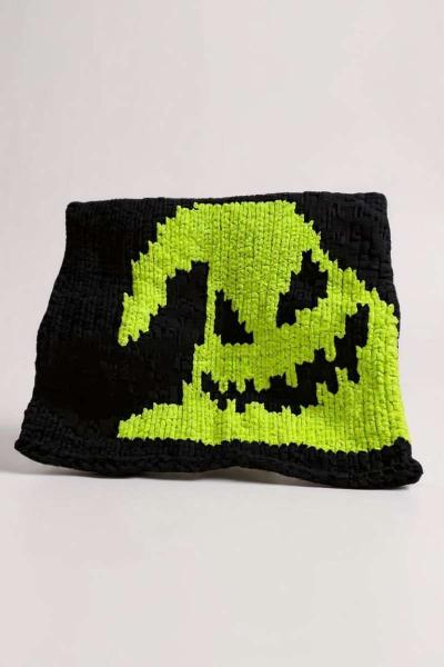 Oogie Boogie Nights Blanket - Thumbnail 1