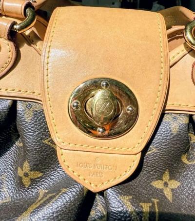Vuitton BOETIE Handbag - Thumbnail 3