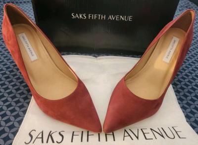 Saks Fifth Avenue red suede pumps - North Richland Hills, Texas