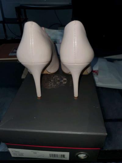 Vince camuto womans heels size 8 - Thumbnail 5