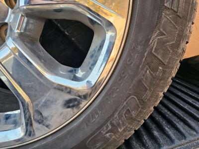 275 55 r 20  tires and wheel - Thumbnail 2