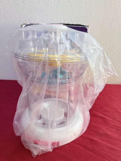 Wilton Kids Topping Tornado DAMAGE BOX ITEM IS NEW - Thumbnail 5