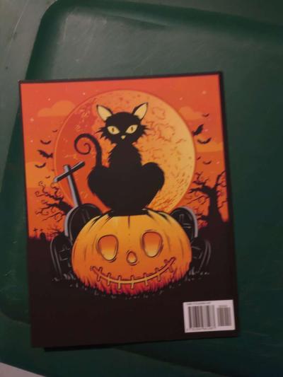 Creative Haven Halloween coloring book - Thumbnail 2