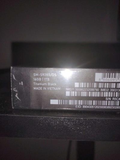 Unlocked Samsung Ultra S24 1TB - Thumbnail 3