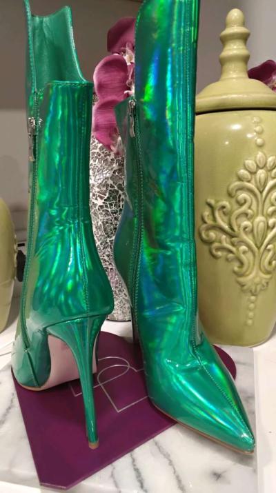 AZALEA WANG - Thumbnail 2