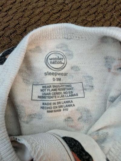 Leopard print baby sleepsuit with feet - Thumbnail 3