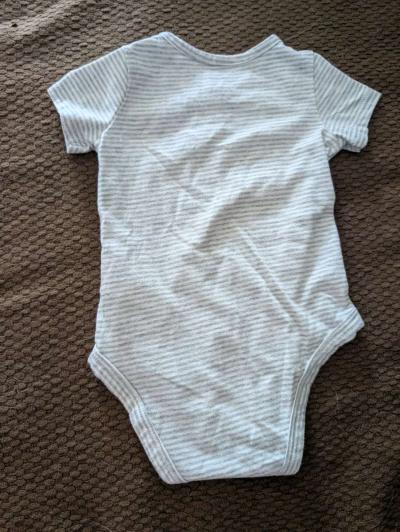 Aunties sidekick baby onesie - Thumbnail 5