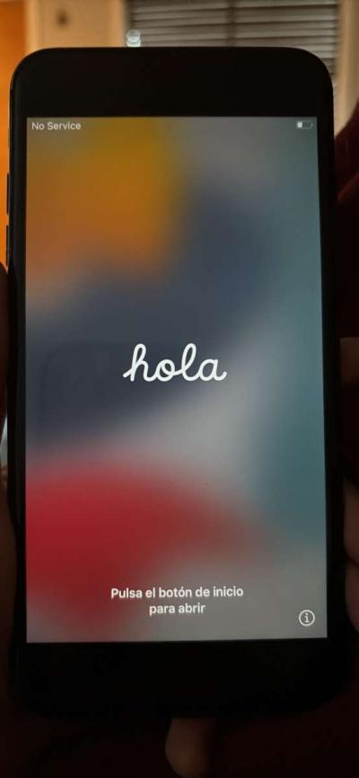 iPhone 7 Plus - Thumbnail 2