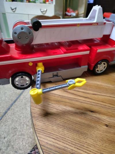 set of 3 fire engines 3 separate fire trucks movable parts n - Thumbnail 3