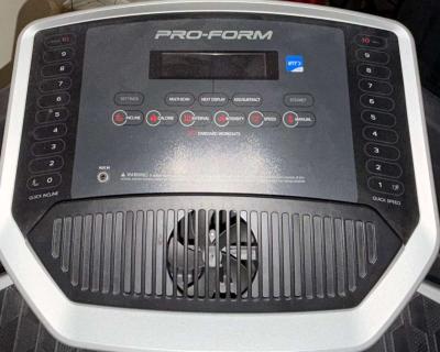 Proform Sport Treadmill - Thumbnail 3