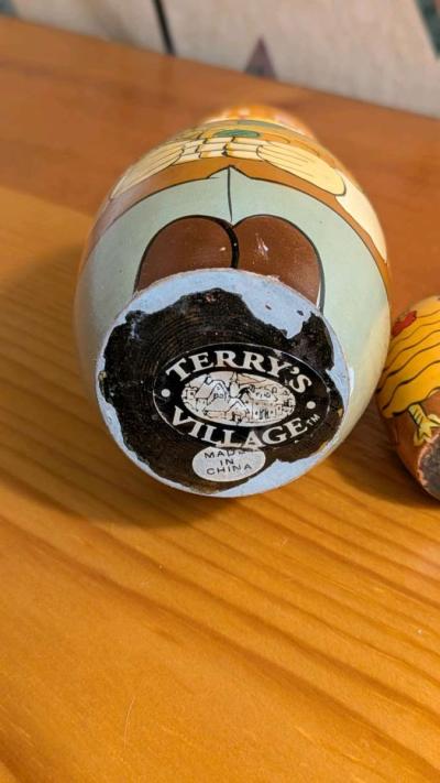 Thanksgiving Pilgrim Wooden Nesting Doll set 3 hand painted - Thumbnail 4