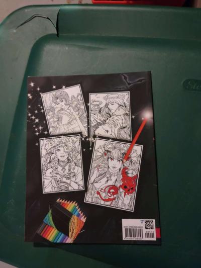 Vampires love at first bite coloring books - Thumbnail 6