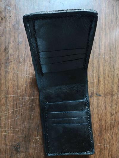 hand crafted leather wallet with elastic in card slots - Thumbnail 3