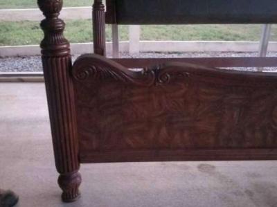 King size bed frame with or without mattress - Thumbnail 2