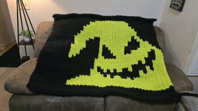 Viral chunky knit blanket Oogie Boogie - Thumbnail 1