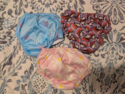 3 Swimming diapers - Thumbnail 2