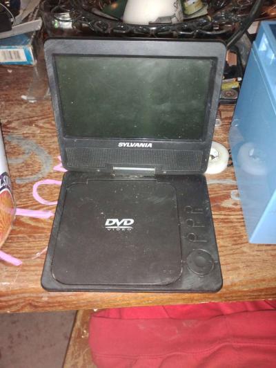 DVD player - Thumbnail 2