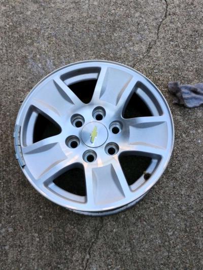 set of 4 2019 Chevy Tahoe Z71 4x4 17x8 inch Rims - Thumbnail 2