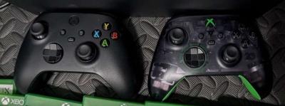 Xbox Series X - Thumbnail 3