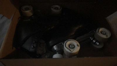 skates size 8 in women - Thumbnail 2