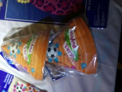 bulk party supplies unopened good deals - Thumbnail 3