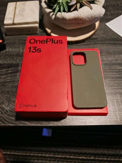 oneplus 13s - Thumbnail 3