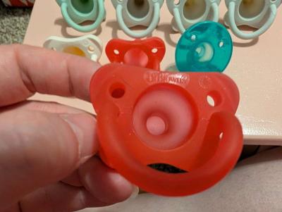 8 Pacifiers Dr Brown and Avent - Thumbnail 5