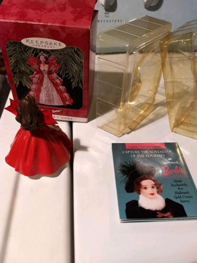 Red and white Barbie ornament - Thumbnail 3