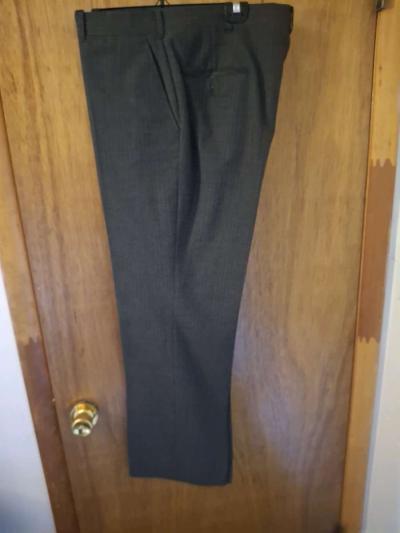 Suit 40R - Thumbnail 3