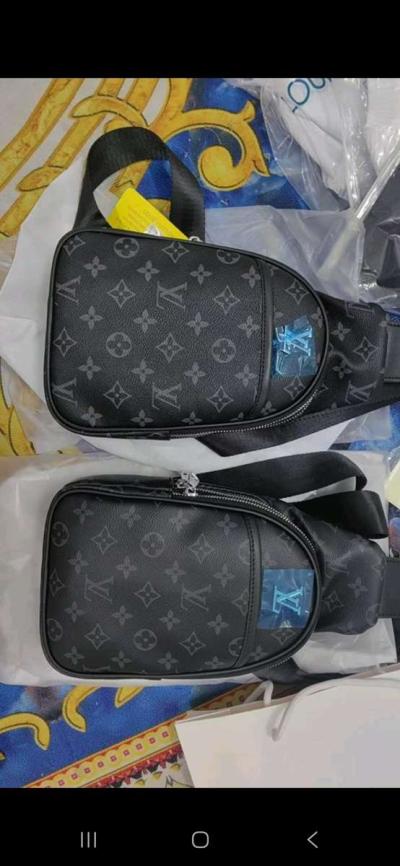 Mens Crossbody - Thumbnail 1