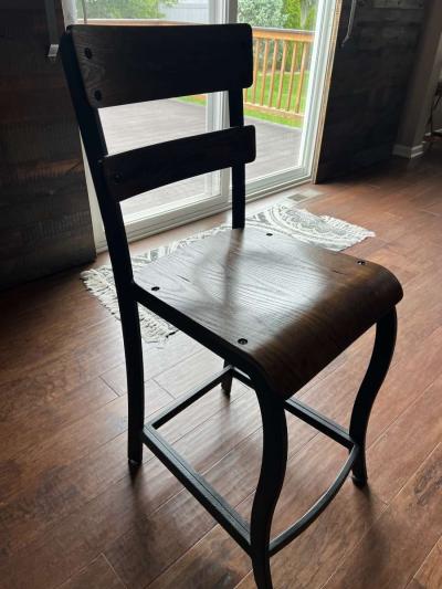 Four Of Yaretzi 25 Counter Bar Stools - Thumbnail 6