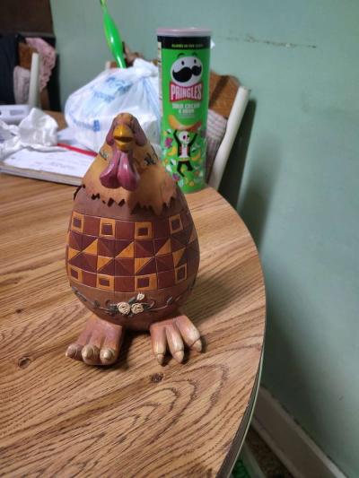 chickens and roosters - Thumbnail 3