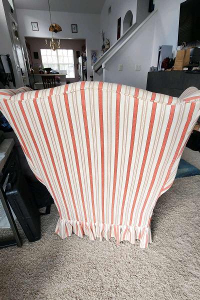 FREE Wingback chair - Thumbnail 3