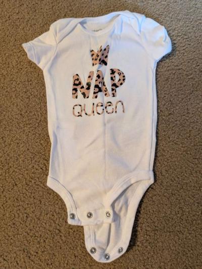 Nap queen onesie - Thumbnail 1